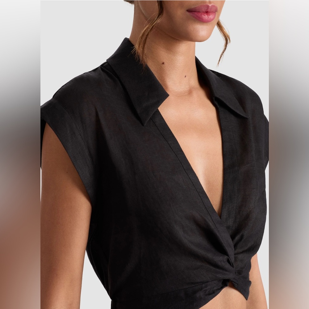 Alice + Olivia Mila Twisted Crop Top - Picture 4 of 7